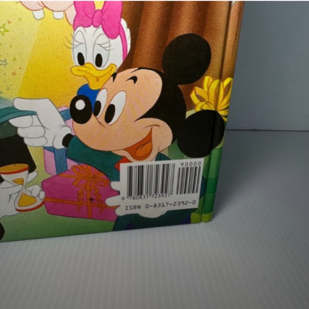 Walt Disney Donald and His Friends Oversized Hardcover Classic Series 1988 RARE - Picture 8 of 13